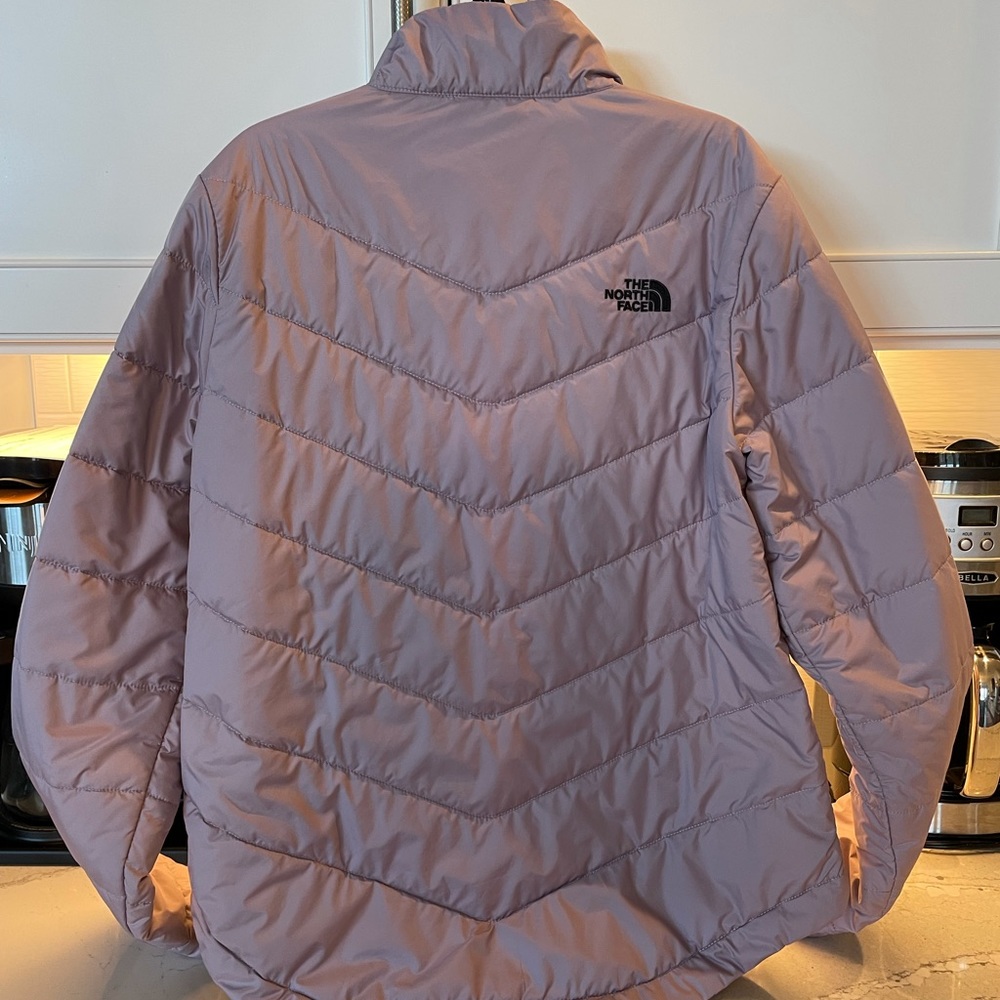 Size Medium Women’s North Face Jacket